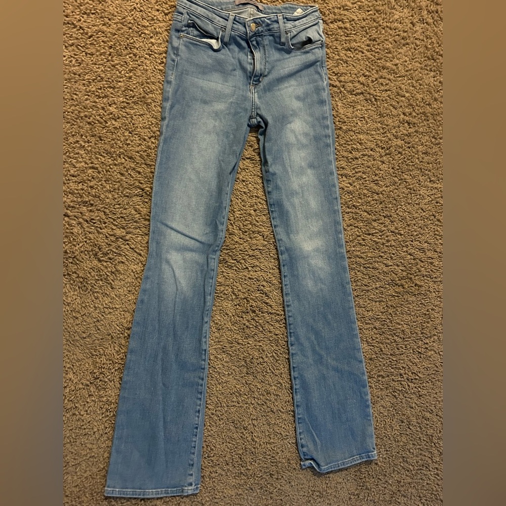Low rise jeans
